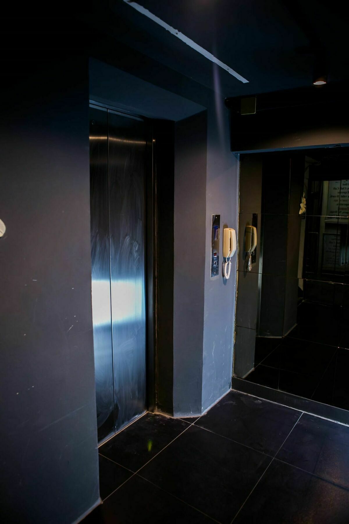 Silom Space Hostel Bangkok Exterior foto